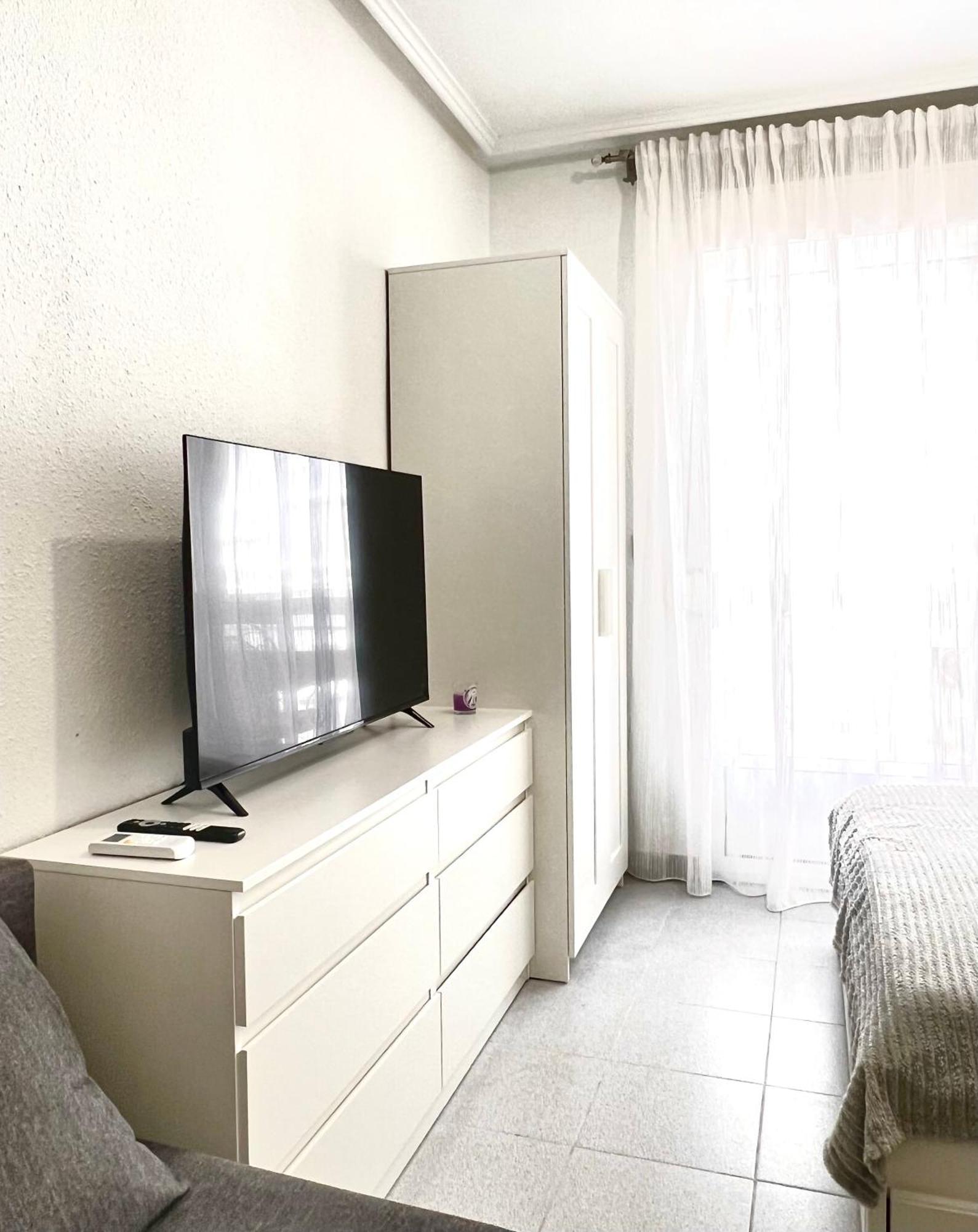 Renovated Cosy Studio 350 M Playa Del Cura, With Official Touristic License Torrevieja Exteriör bild